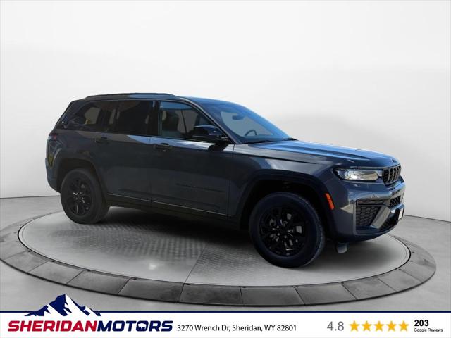 2026 Jeep Grand Cherokee GRAND CHEROKEE LAREDO ALTITUDE 4X4