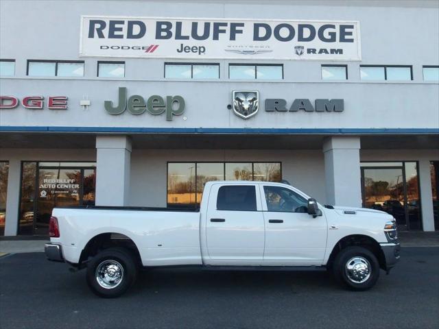 2026 RAM Ram 3500 RAM 3500 TRADESMAN CREW CAB 4X4 8 BOX