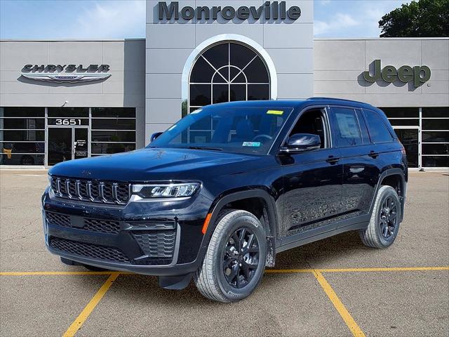 2026 Jeep Grand Cherokee GRAND CHEROKEE LAREDO ALTITUDE 4X4 2026 Jeep Grand Cherokee GRAND CHEROKEE LAREDO ALTITUDE 4X4