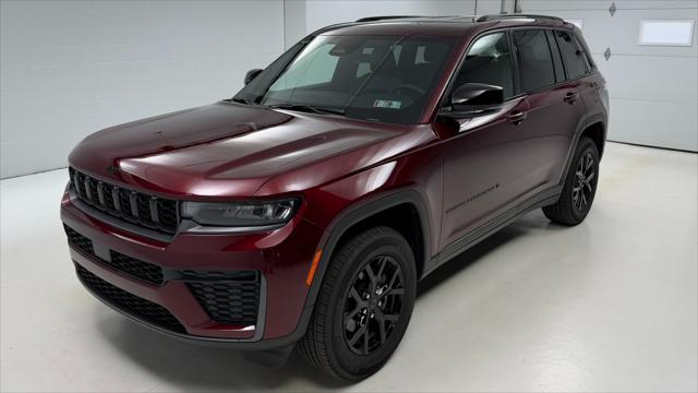 2026 Jeep Grand Cherokee GRAND CHEROKEE LAREDO ALTITUDE 4X4 2026 Jeep Grand Cherokee GRAND CHEROKEE LAREDO ALTITUDE 4X4