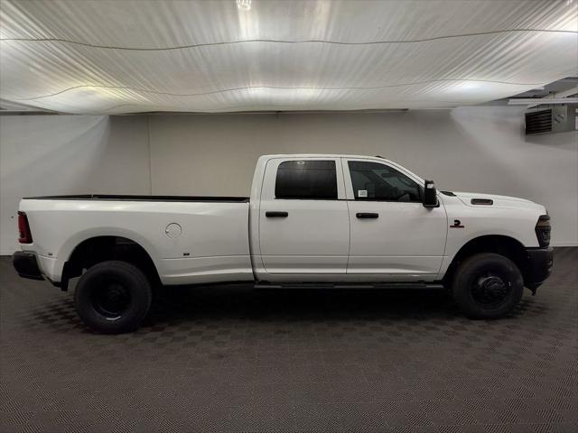 2026 Ram 3500 Tradesman Crew Cab 4x4 8' Box