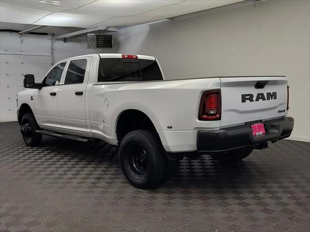 2026 RAM Ram 3500 RAM 3500 TRADESMAN CREW CAB 4X4 8 BOX