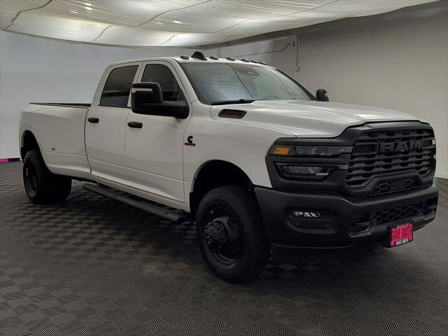 2026 Ram 3500 Tradesman Crew Cab 4x4 8' Box