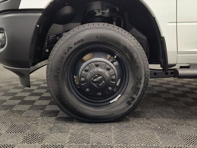 2026 Ram 3500 Tradesman Crew Cab 4x4 8' Box