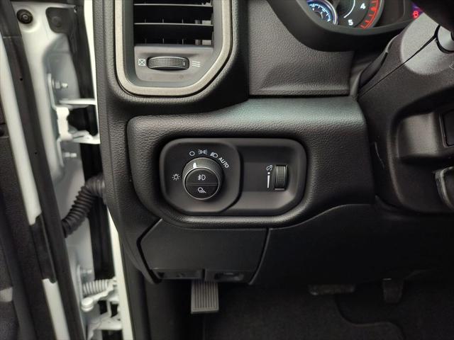 2026 Ram 3500 Tradesman Crew Cab 4x4 8' Box