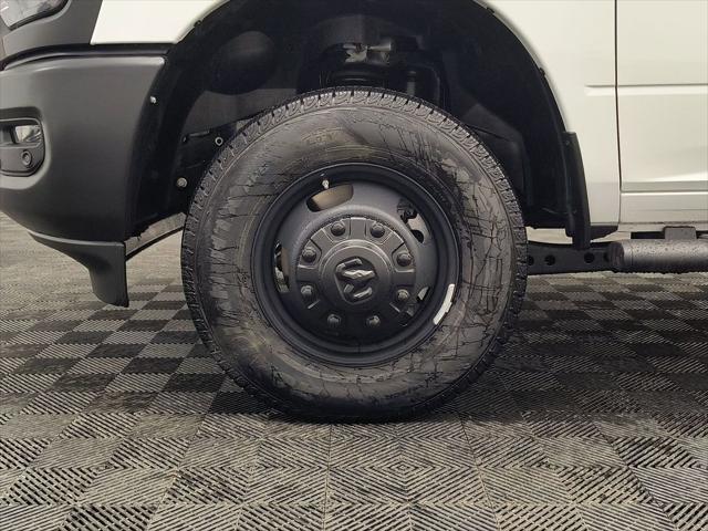 2026 Ram 3500 Tradesman Crew Cab 4x4 8' Box