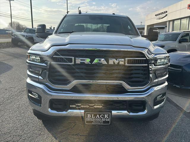 2026 RAM Ram 2500 RAM 2500 TRADESMAN CREW CAB 4X4 8 BOX