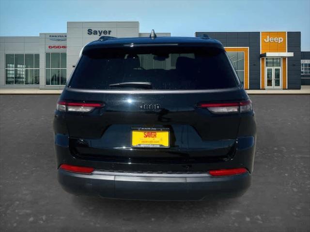 2026 Jeep Grand Cherokee Altitude 4x4