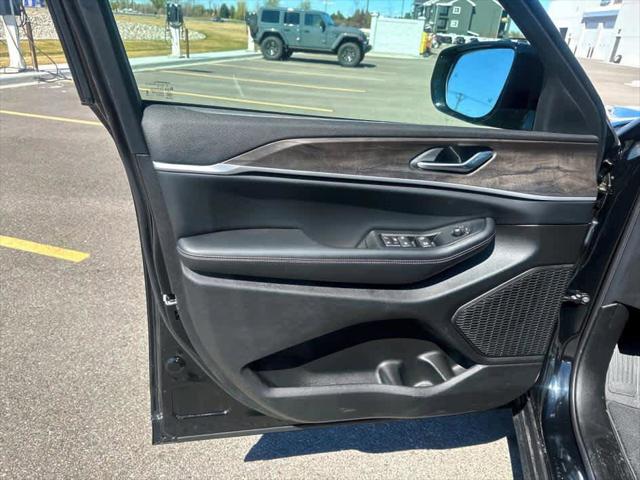 2026 Jeep Grand Cherokee Altitude 4x4