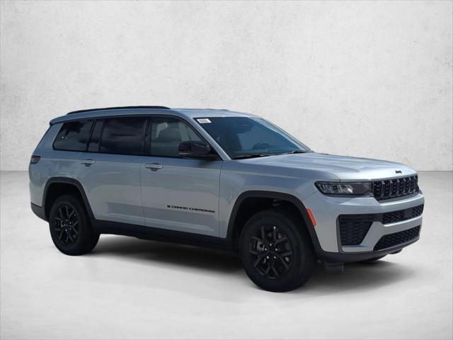 2026 Jeep Grand Cherokee Altitude 4x2