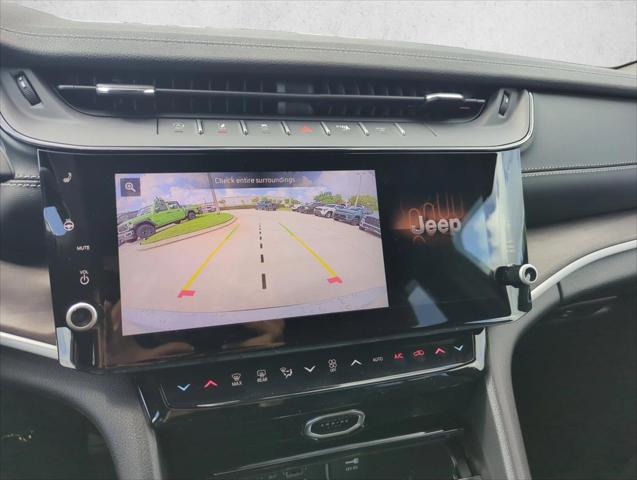2026 Jeep Grand Cherokee Altitude 4x2
