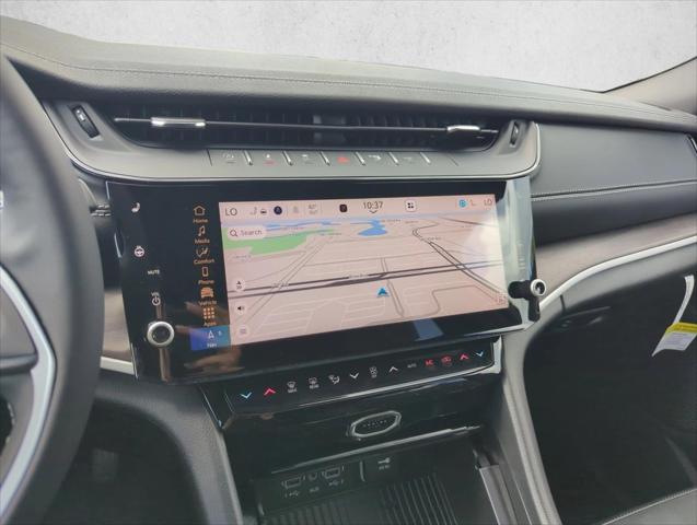 2026 Jeep Grand Cherokee Altitude 4x2