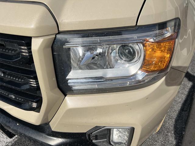 2022 GMC Canyon 4WD Crew Cab Short Box Elevation