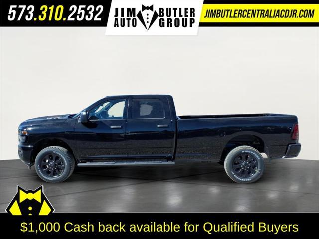 2026 RAM Ram 2500 RAM 2500 BLACK EXPRESS CREW CAB 4X4 8 BOX