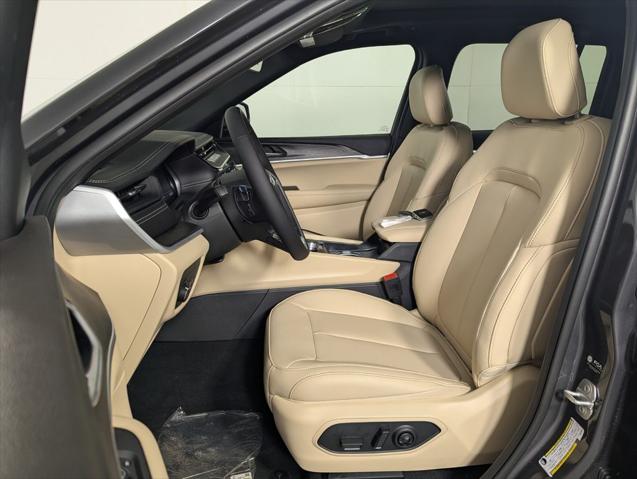 2026 Jeep Grand Cherokee Limited 4x2
