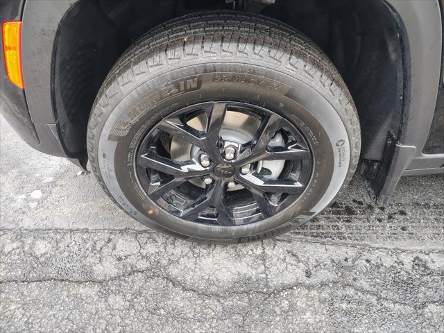 2026 Jeep Grand Cherokee GRAND CHEROKEE LAREDO ALTITUDE 4X4 2026 Jeep Grand Cherokee GRAND CHEROKEE LAREDO ALTITUDE 4X4