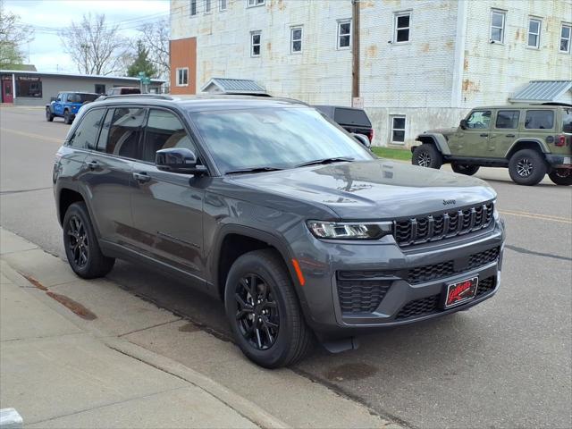 2026 Jeep Grand Cherokee Altitude 4x4