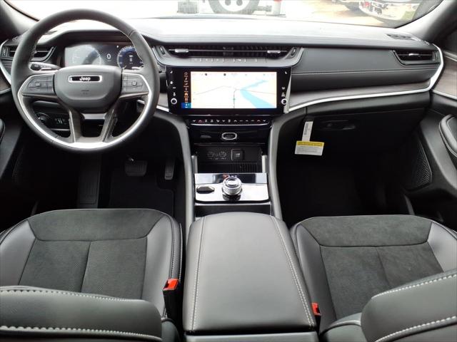 2026 Jeep Grand Cherokee Altitude 4x4