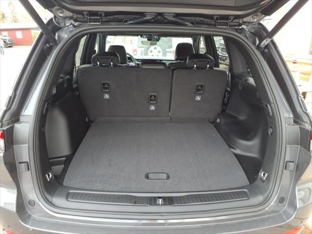 2026 Jeep Grand Cherokee Altitude 4x4