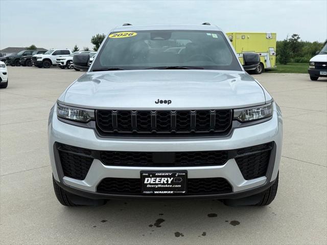 2026 Jeep Grand Cherokee Altitude 4x4