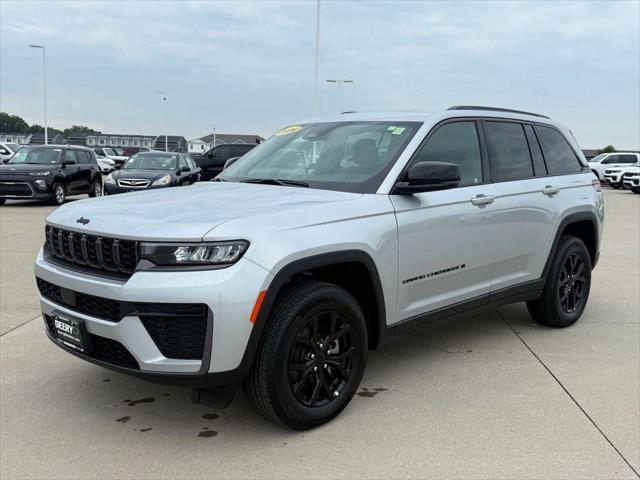 2026 Jeep Grand Cherokee Altitude 4x4