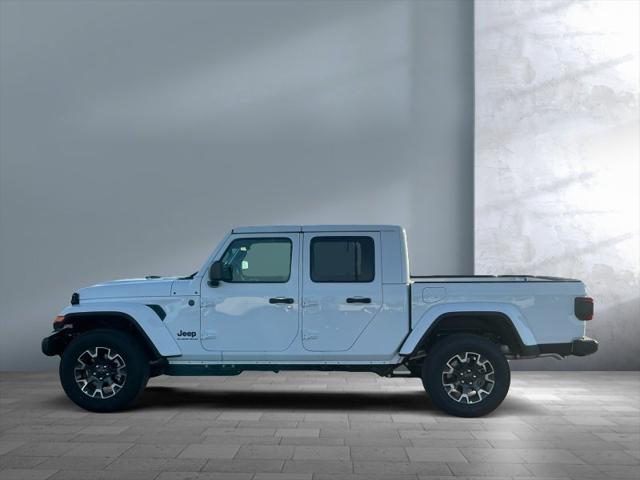 2026 Jeep Gladiator GLADIATOR SAHARA 4X4