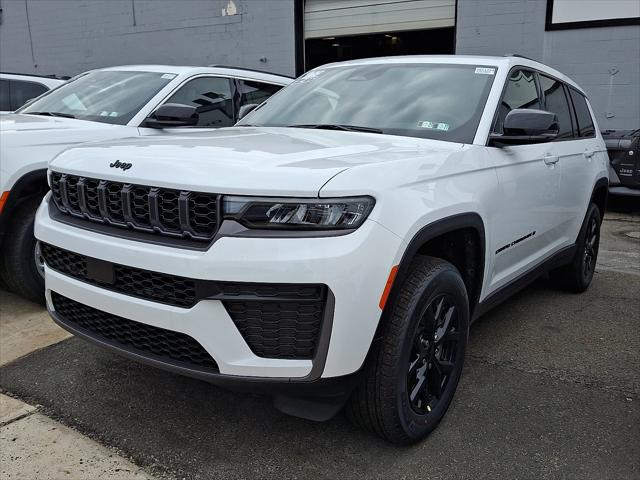 2026 Jeep Grand Cherokee GRAND CHEROKEE L LAREDO ALTITUDE 4X4