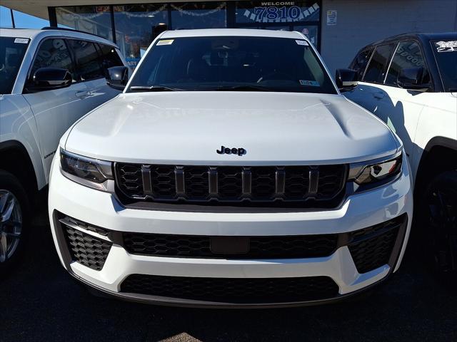 2026 Jeep Grand Cherokee GRAND CHEROKEE L LAREDO ALTITUDE 4X4