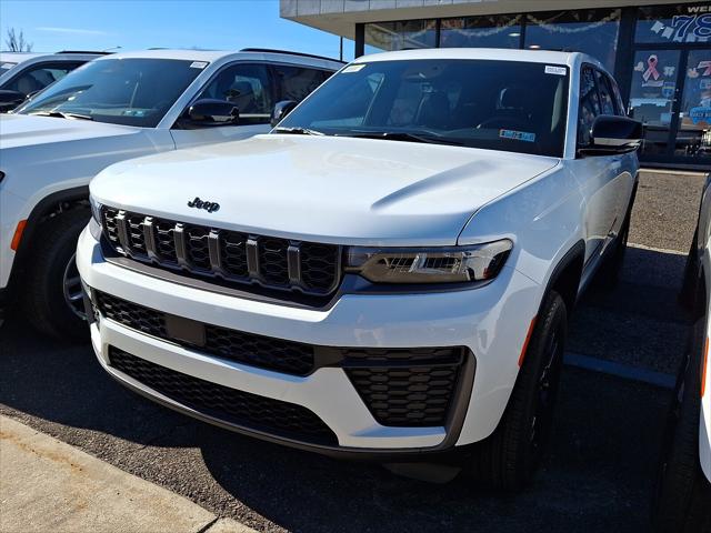 2026 Jeep Grand Cherokee GRAND CHEROKEE L LAREDO ALTITUDE 4X4