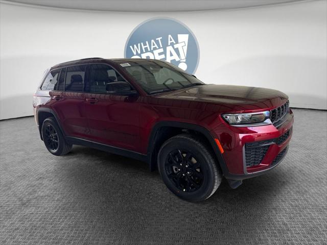 2026 Jeep Grand Cherokee GRAND CHEROKEE LAREDO ALTITUDE 4X4