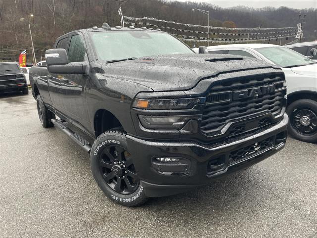 2026 RAM Ram 2500 RAM 2500 BLACK EXPRESS CREW CAB 4X4 8 BOX