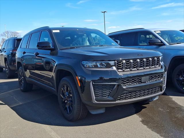 2026 Jeep Grand Cherokee GRAND CHEROKEE L LAREDO ALTITUDE 4X4