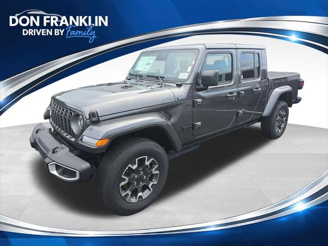 2026 Jeep Gladiator GLADIATOR SAHARA 4X4