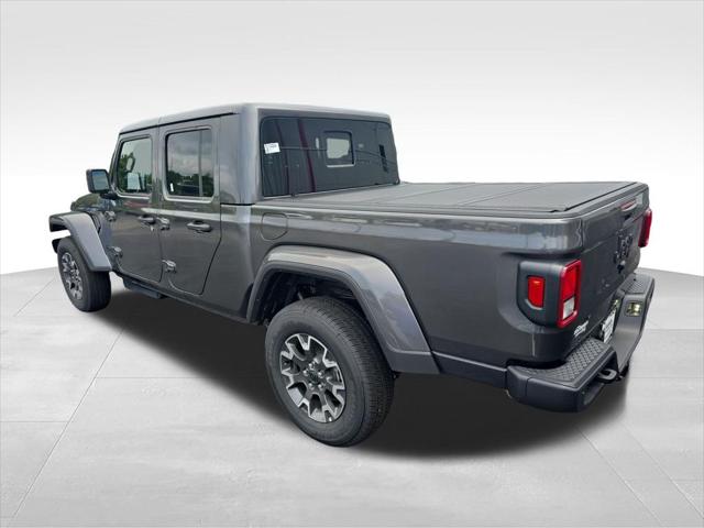 2026 Jeep Gladiator GLADIATOR SAHARA 4X4
