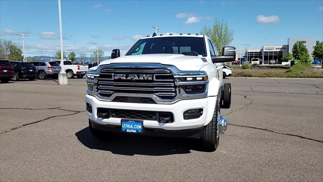 2026 RAM Ram 5500 Chassis Cab RAM 5500 BIG HORN CHASSIS CREW CAB 4X4 60 CA
