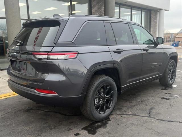 2026 Jeep Grand Cherokee GRAND CHEROKEE LAREDO ALTITUDE 4X4