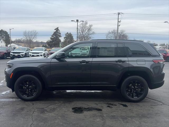 2026 Jeep Grand Cherokee Altitude 4x4