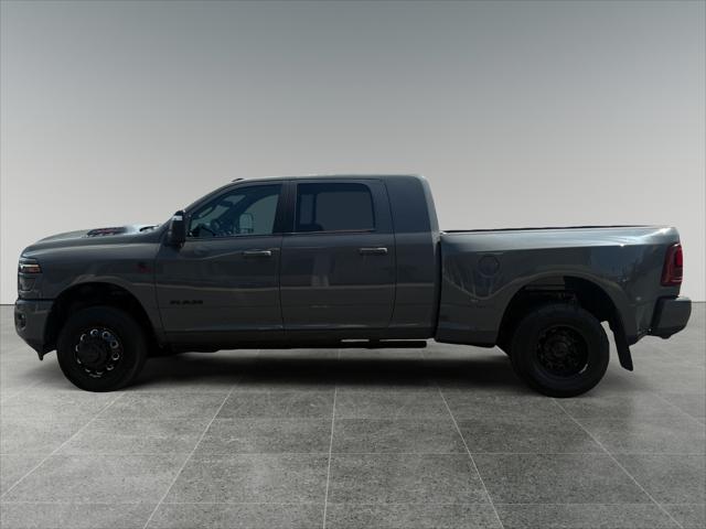 2026 RAM Ram 3500 RAM 3500 LARAMIE MEGA CAB 4X4 64 BOX 2026 RAM Ram 3500 RAM 3500 LARAMIE MEGA CAB 4X4 64 BOX