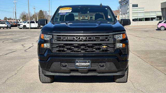 2022 Chevrolet Silverado 1500 4WD Crew Cab Short Bed Custom 2022 Chevrolet Silverado 1500 4WD Crew Cab Short Bed Custom