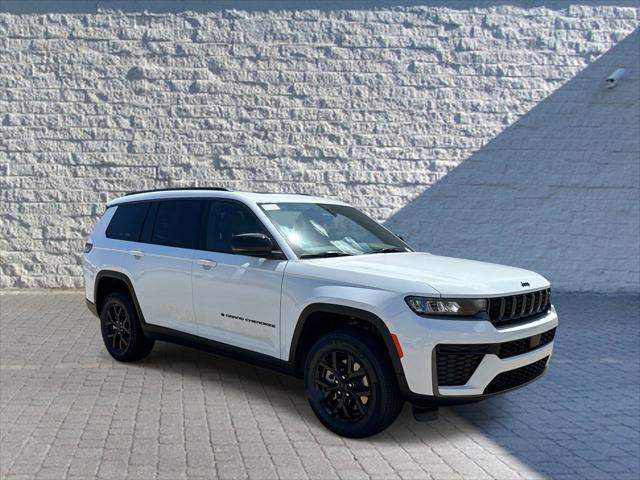 2026 Jeep Grand Cherokee GRAND CHEROKEE L LAREDO ALTITUDE 4X2