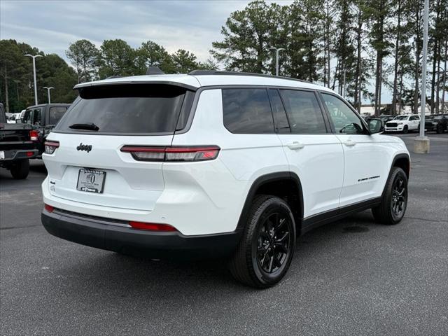 2026 Jeep Grand Cherokee Altitude 4x4
