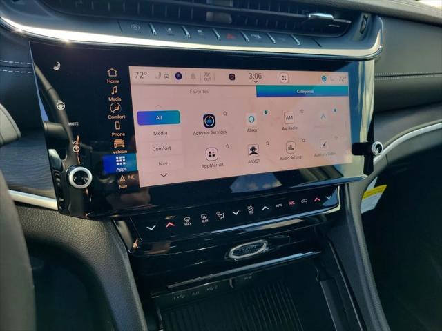 2026 Jeep Grand Cherokee Altitude 4x2
