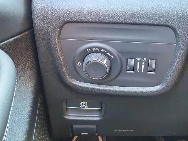 2026 Jeep Grand Cherokee Altitude 4x2