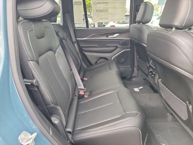 2026 Jeep Grand Cherokee Limited 4x2