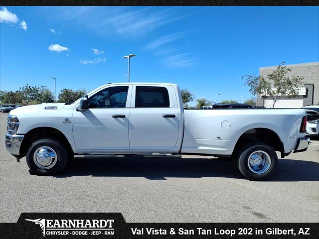 2026 RAM Ram 3500 RAM 3500 TRADESMAN CREW CAB 4X4 8 BOX
