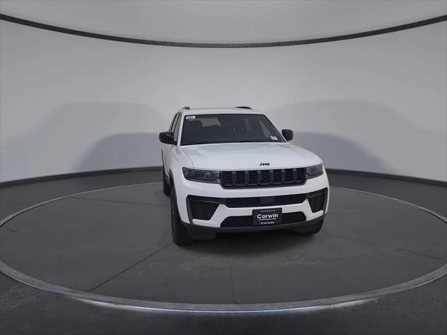 2026 Jeep Grand Cherokee Altitude 4x4