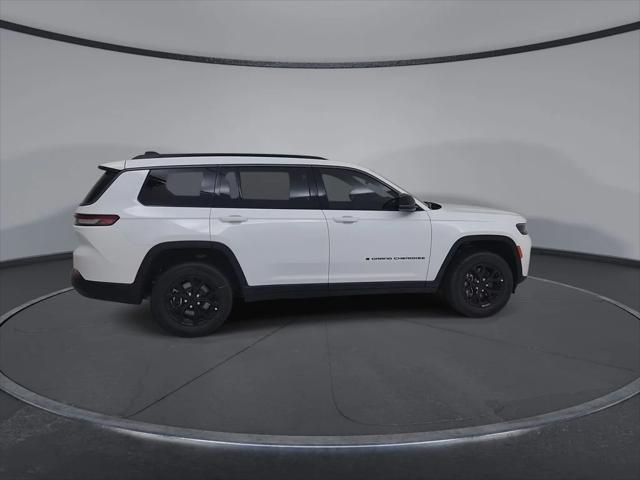 2026 Jeep Grand Cherokee Altitude 4x4