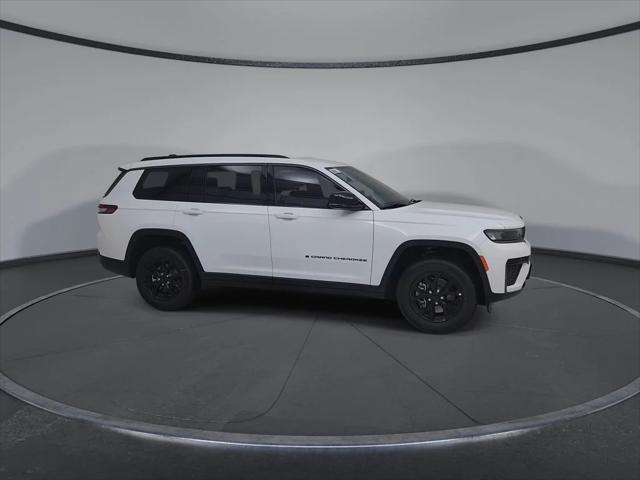 2026 Jeep Grand Cherokee Altitude 4x4