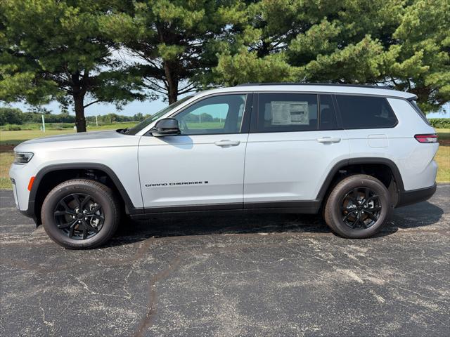 2026 Jeep Grand Cherokee Altitude 4x4 for sale in Taylorville, IL