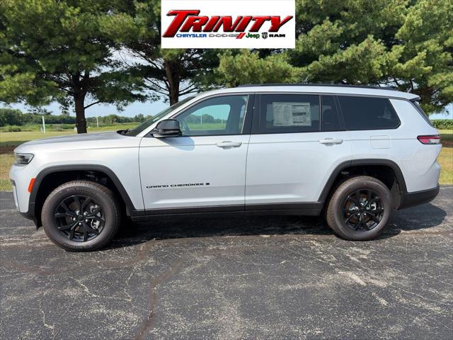 2026 Jeep Grand Cherokee Altitude 4x4 for sale in Taylorville, IL